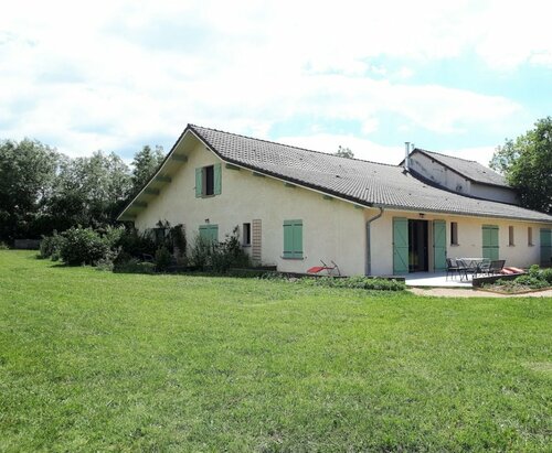 Les Galapons, Book Bed and Breakfast Hoteller i Rhône-Alps med parkering, Parkering