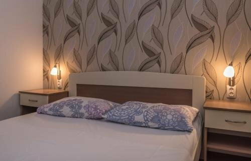 Villa Marija, Забронировать Отель Отели Сплитско-Далматинской жупания 3 звезды, 3*