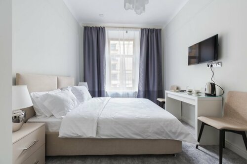 Симпл Сизонс Невский, Забронировать Мини-отель Центральный район Санкт-Петербург, рядом с Площадь Александра Невского