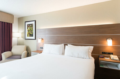 Holiday Inn Express & Suites Walterboro by IHG, Забронировать Отель Отели Уолтерборо с завтраком, Завтраки