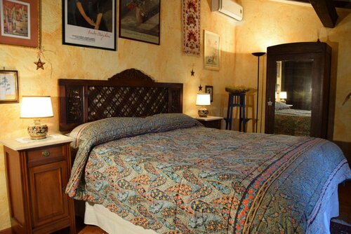 B&B Rossopeperoncino, Забронировать Отель «постель и завтрак» Отели Масса-Мартана с бассейном, Бассейн