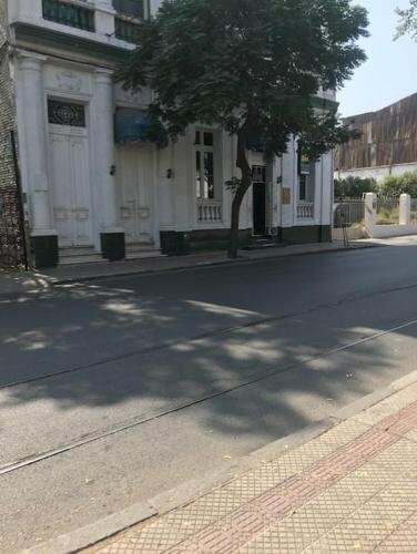 Hotel Arcos de Agustinas, Забронировать Отель Отели Сантьяго с завтраком, рядом с Стадион «Виктор Хара», Завтраки