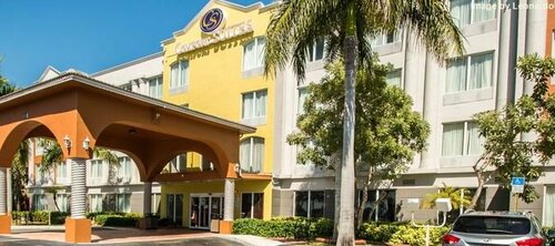 Mainstay Suites Sawgrass, Забронировать Отель Отели штата Флориды с завтраком, Завтраки