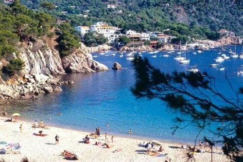 Mas Nou D'en Lliure, Rezervați Hotel Forallac Girona