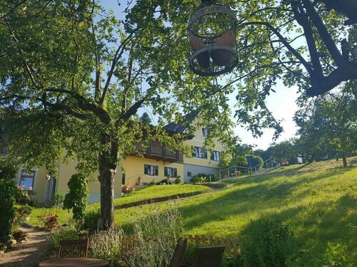 Landhaus FühlDichWohl, Varaa Lomakoti Hotellit Styrian Spa Country uima-altaalla, Uima-allas