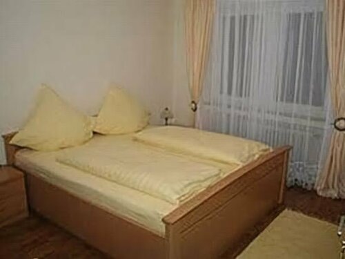 Rheinischer Hof, Забронировать Отель Леверкузен Северный Рейн-Вестфалия