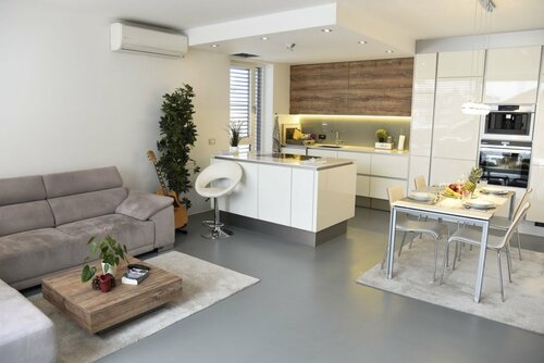 Apartments Villa Popp, Забронировать Вилла Коттеджи Среднесловенского региона, Коттедж