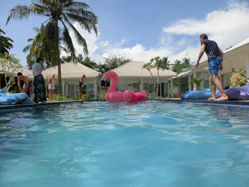 Lombok Holiday Hotel, Забронировать Отель Кута, остров Ломбок Ломбок