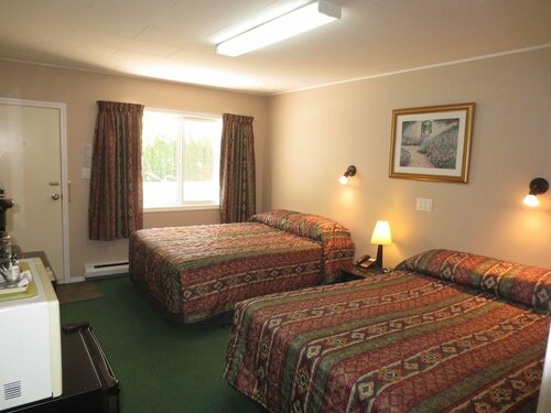 Overlander Motel, Boek Motel Chase Sun Peaks