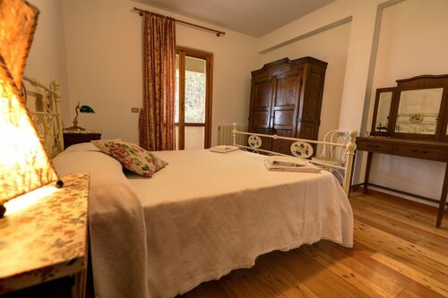 Podere Compegno Piccolo, Забронировать Отель Civitella D'Arna Умбрия