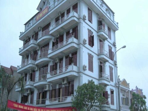 Viet Nhat Hotel, Забронировать Хостел Отели Хоа Лу с завтраком, Завтраки