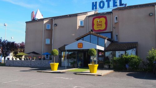 Hôtel Akena Macon Sud, Book Hotel Hoteller i Rhône-Alps med parkering, Parkering