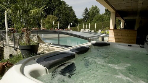 Logis Hôtel Auberge de LEtang, Prenota Ostello Hotel SPA a Aquitania, SPA