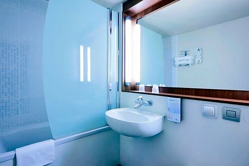 Campanile Metz Est Technopole, Book Hotel Hoteller i Metz med pool, Swimmingpool