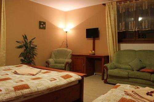 Pension Relax, Забронировать Отель Пец под Снежкой Краловеградецкий край, рядом с Modřín