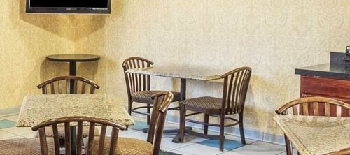 Days Inn by Wyndham Killeen Fort Hood, Prenota Hotel Hotel a Killeen con parcheggio, Parcheggio
