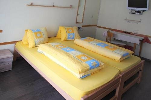 Hotel du Pont, Prenota Hotel Gampel 