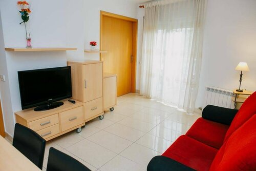 Apartamentos Navas 2, Забронировать Апартаменты/квартира Сант-Андреу Барселона