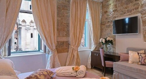 Heritage Hotel Antique Split, Забронировать Отель Бизнес-отели Сплита, 4* 5*