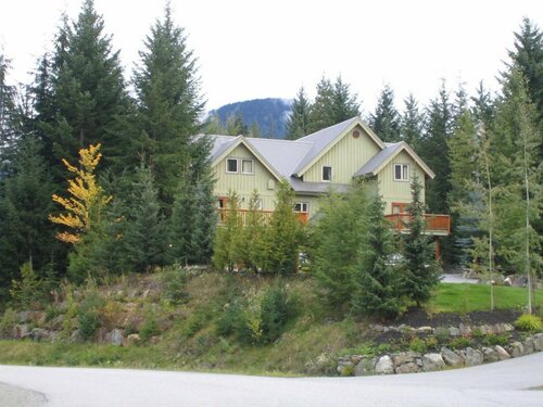 Lorimer Ridge Lodge, Забронировать Отель Уистлер Британская Колумбия