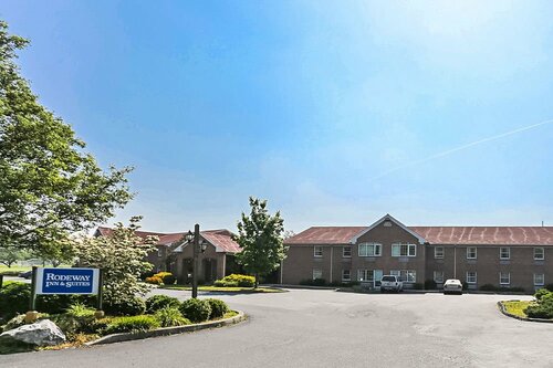 Days Inn & Suites by Wyndham Lancaster Amish Country, Забронировать Отель Ланкастер Ланкастер