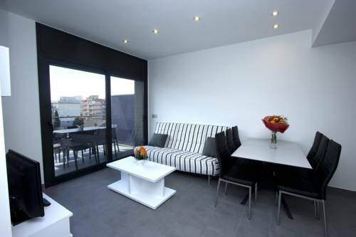 InmoSantos Apartaments Nuria, Забронировать Апартаменты/квартира Отели Росас с парковкой, Парковка