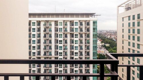 Homey Woodland Park Apartment Near Kalibata Plaza, Đặt Căn hộ Cilandak Jakarta