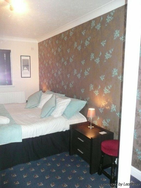 The Ashleigh - Dog Friendly