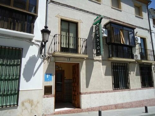 Hostal Los Claveles, Забронировать Отель Баэна Cordoba Province