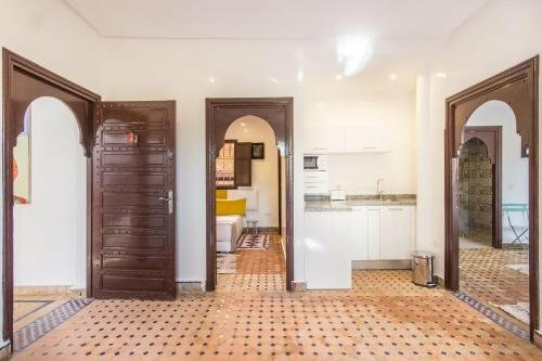 Residence Alounsse, Забронировать Отель Марракеш Марракеш-Тенсифт-Эль-Хауз