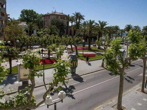 Hotel Planas, Забронировать Отель Отели Tarragonès 3 звезды, 3*