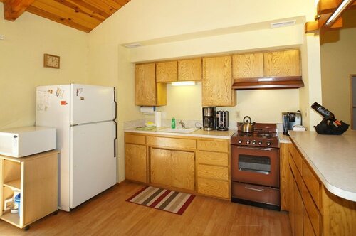The Cozy Osito, Забронировать Отель Отели San Bernardino Mountains с парковкой, Парковка