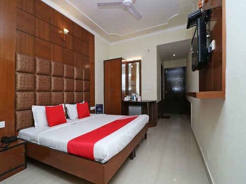 OYO 2595 Hotel City Star, Забронировать Отель Отели Дехрадун 3 звезды, 3*