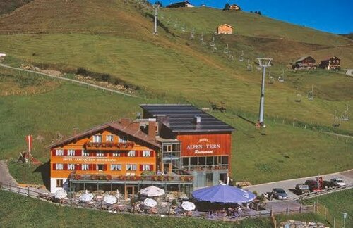 Alpenstern Panoramalodge, Забронировать Апарт-отель Отели Дамюльс с завтраком, рядом с Зуннегг, Завтраки