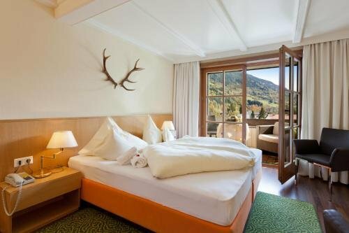 Landhotel Lindenhof, Rezerwuj Hotel Hotele w Carinthia z Basenem, Basen