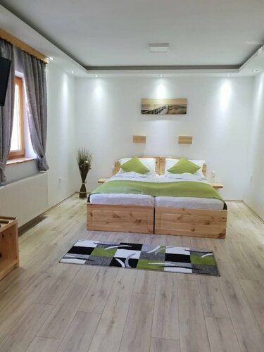 Rustic Inn River, Забронировать Гостевой дом Гостевые дома Ликско-Сеньская жупания, Гостевой дом