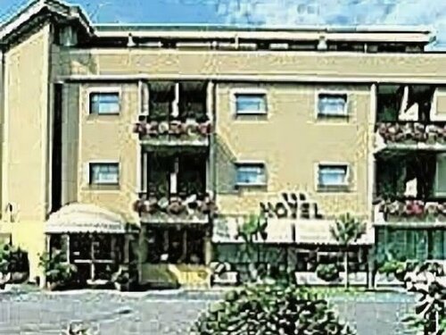 Hotel Santa Maura, Забронировать Отель Пренестино Рим