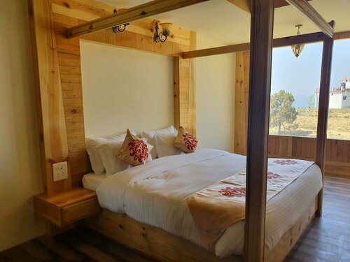 The Alpine Chalet Resort, Забронировать Шале Коттеджи Пангот, Коттедж