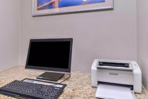 Hotel Nova SFO, Забронировать Отель Южный Сан-Франциско San Mateo County, рядом с K1 Speed