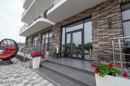Nikos Plaza Guest house, Prenota Affittacamere Affittacamere a Crimea, Affittacamere