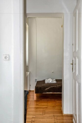 Diamond Astoria 4, Quiet Apartment, Забронировать Апартаменты/квартира Отели Будапешта с парковкой, рядом с Станция метро Kalvin Square, Парковка