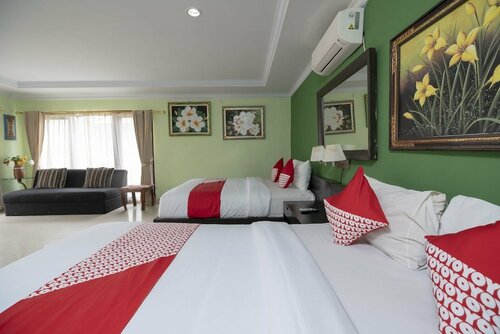 Dedy Beach Inn, Забронировать Отель Кута Бадунг, рядом с Аквапарк Waterbom Park