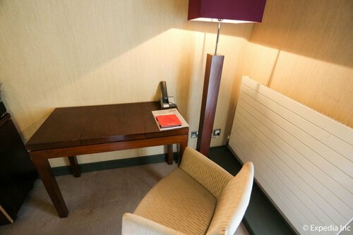 Rick's, Boek Hotel New Town 