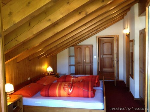 Hotel Alpenhof, Book Hotel Oberwald Obergoms