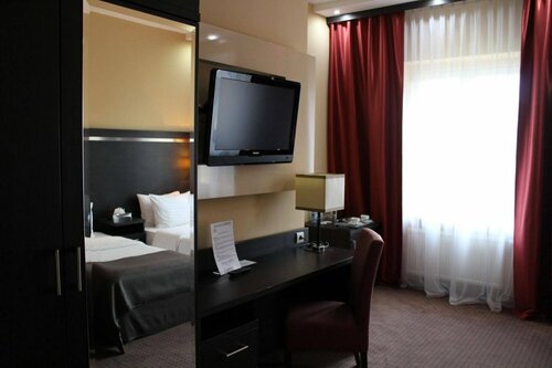 Delta In, Book Hotel  