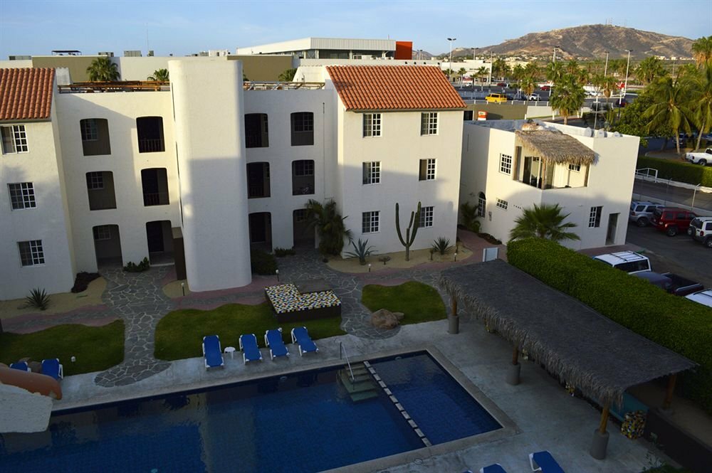 Santa María Hotel & Suites