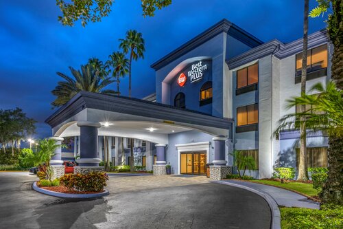 Comfort Suites UCF/Research Park, Book Hotel Hoteller i Kissimmee med pool, Swimmingpool