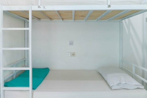 The Ruum Hostel Canggu, Buchen Sie Hostel Hostels in Canggu, Hostel