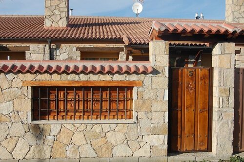 Casa Rural Los Treboles, Book Hotel  