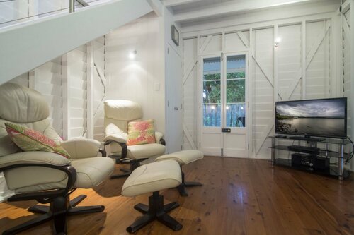 Port Douglas Cottage & Lodge, Book Feriehus Sommerhuse i Port Douglas, Hytte